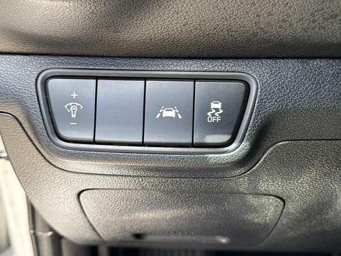 Used 2021 Kia Forte LXS FWD image 40
