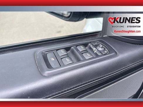 Used 2012 Land Rover Range Rover Sport Supercharged image 20