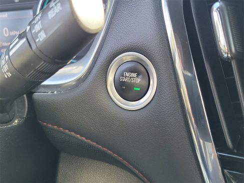 Certified 2023 Chevrolet Traverse RS w/ LPO, Floor Liner Package image 17