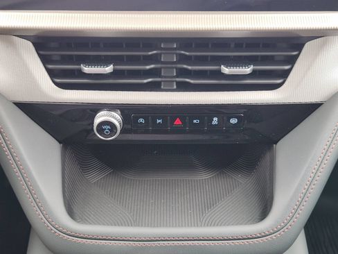 New 2026 Ford Explorer Active RWD image 17