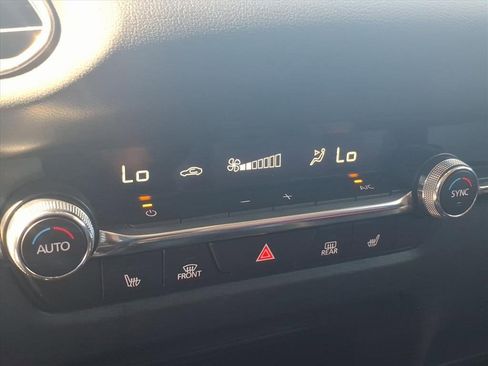 Used 2023 MAZDA CX-30 AWD 2.5 S w/ Preferred Package image 12