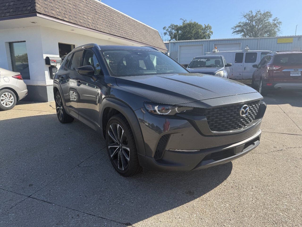 Used 2025 MAZDA CX-50 AWD 2.5 S w/ Premium Plus Pkg image 8