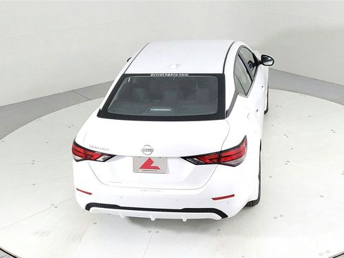 New 2025 Nissan Sentra SV w/ All-Weather Package image 16