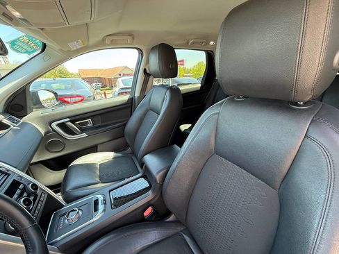 Used 2015 Land Rover Discovery Sport SE AWD/4WD image 11
