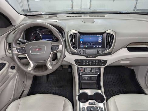 Used 2020 GMC Terrain Denali w/ Denali Premium Package AWD/4WD image 18