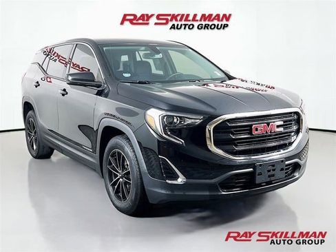 Used 2018 GMC Terrain SLE image 1