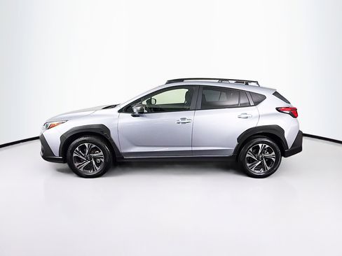 Used 2025 Subaru Crosstrek 2.0i Premium image 5