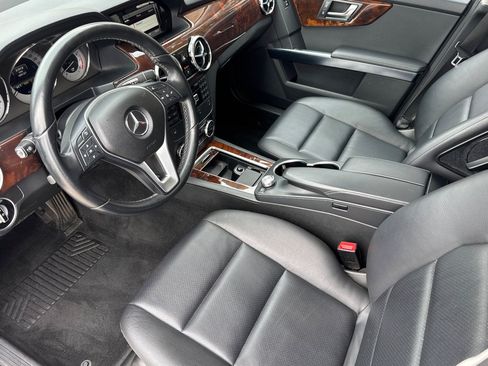 Used 2013 Mercedes-Benz GLK 350 2WD image 4