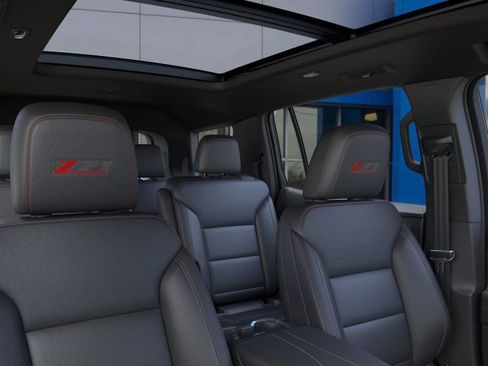 New 2026 Chevrolet Traverse Z71 w/ Enhanced Driving Package image 33