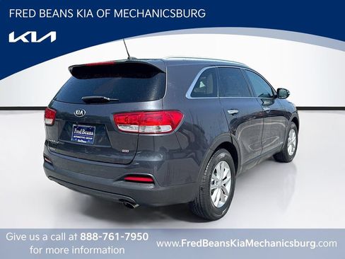 Used 2017 Kia Sorento AWD image 7
