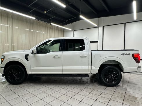 Used 2024 Ford F150 Lariat AWD/4WD image 11