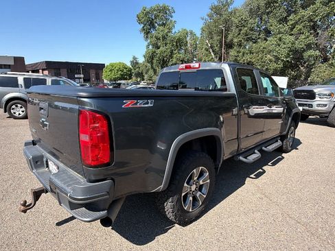Used 2017 Chevrolet Colorado Z71 AWD/4WD image 5