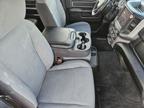 Used 2024 RAM 3500 Big Horn image 19