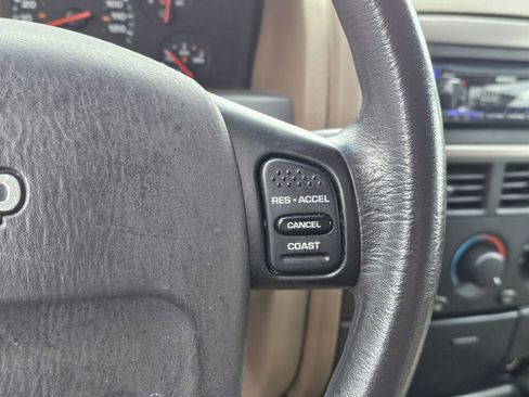 Used 2001 Jeep Grand Cherokee Laredo image 31