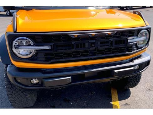 Used 2022 Ford Bronco Wildtrak AWD/4WD image 31