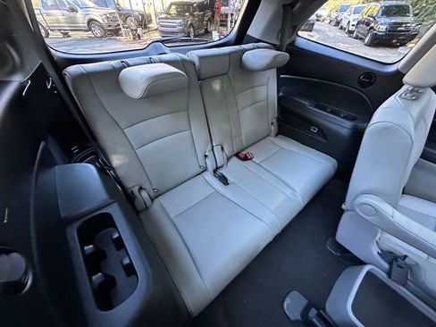 Used 2021 Honda Pilot Elite image 44