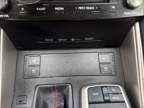 Used 2017 Lexus IS 200t RWD image 27