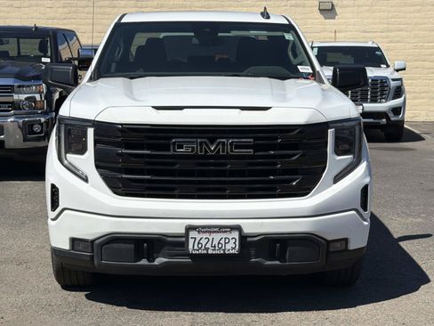 Used 2022 GMC Sierra 1500 Elevation w/ LPO, Elevation Black Package RWD image 2