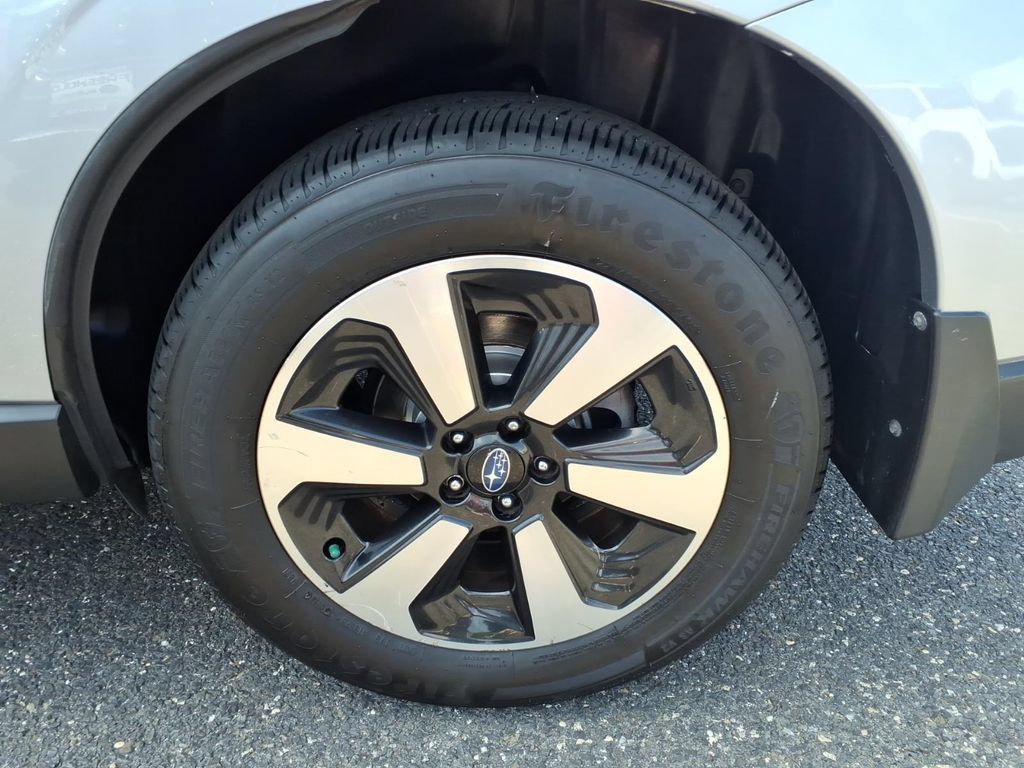 Used 2018 Subaru Forester 2.5i Premium AWD/4WD image 16