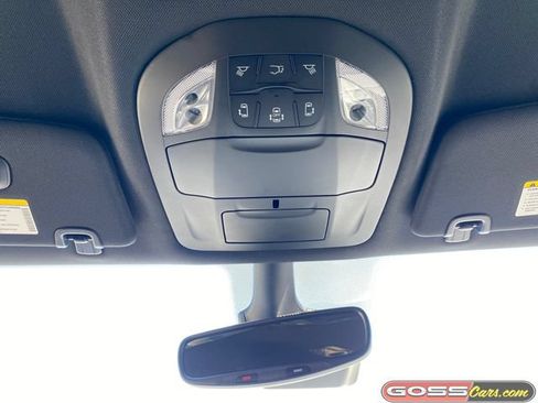 New 2027 Chrysler Pacifica Select AWD/4WD image 15