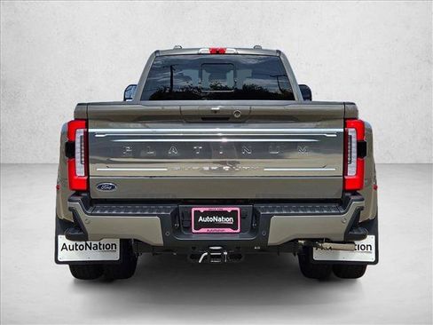 New 2026 Ford F450 Platinum w/ Platinum Plus Package AWD/4WD image 8