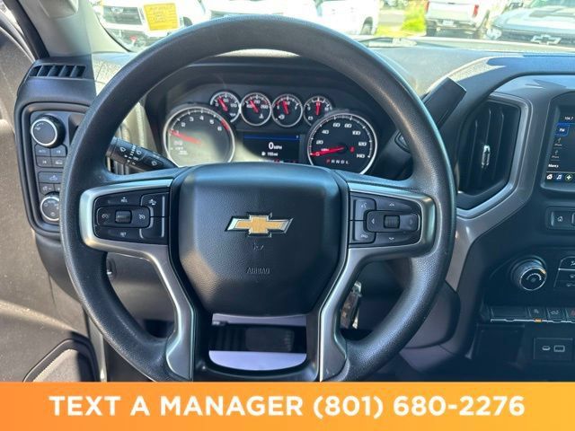 Used 2022 Chevrolet Silverado 1500 Custom w/ Safety Confidence Package AWD/4WD image 14