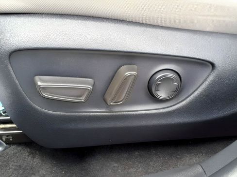 Certified 2025 Toyota RAV4 XLE w/ Convenience Package FWD image 17