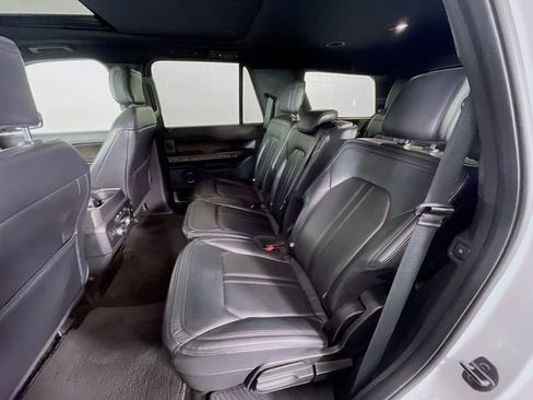 Used 2019 Ford Expedition Limited w/ Equipment Group 302A image 27