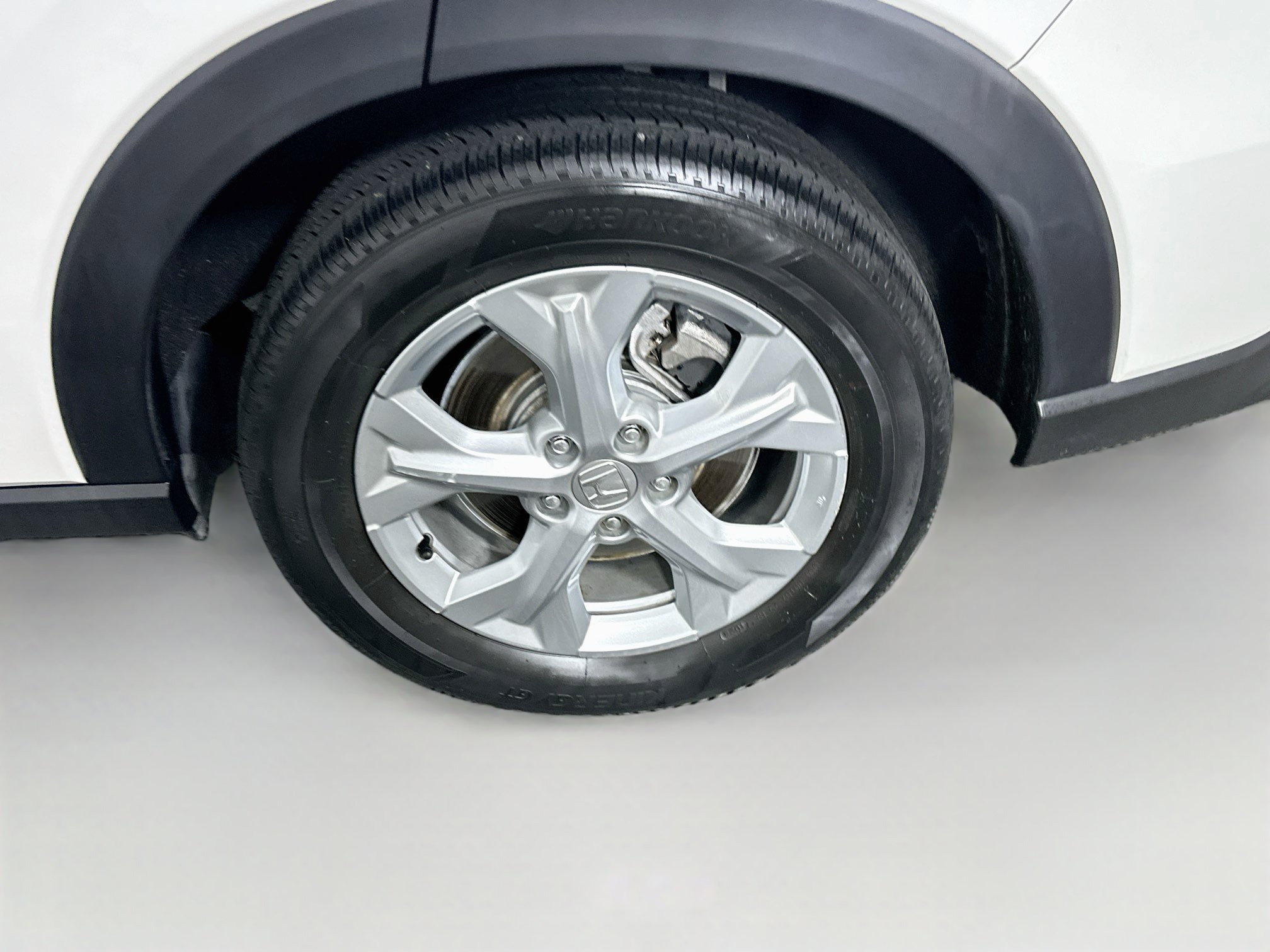 Used 2024 Honda HR-V LX image 11