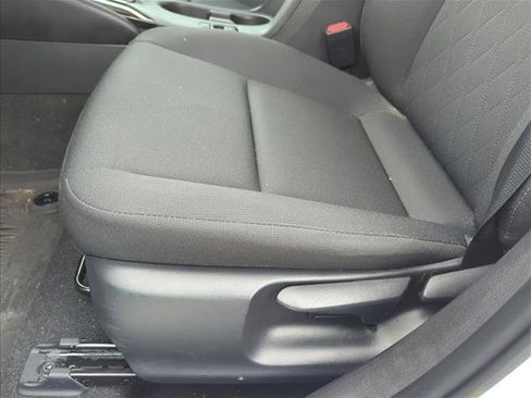 Certified 2025 Toyota Corolla LE FWD image 10