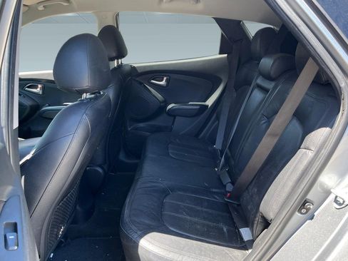 Used 2012 Hyundai Tucson Limited FWD image 7