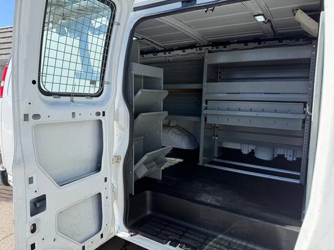 Used 2014 Chevrolet Express 2500 2500 3dr Cargo Van w/1WT image 34