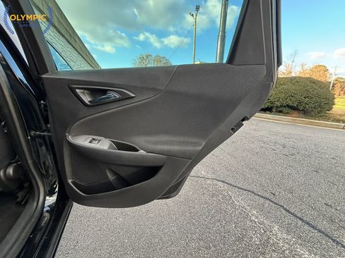 Used 2014 Chevrolet Impala LT w/ Convenience Package image 42