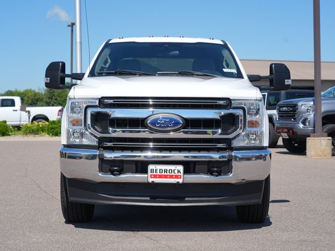 Used 2020 Ford F250 XL w/ STX Appearance Package AWD/4WD image 8
