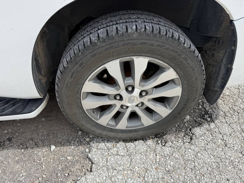 Used 2016 Toyota Sequoia Limited AWD/4WD image 10