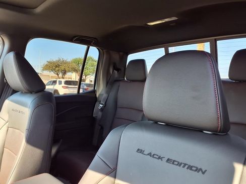 New 2026 Honda Ridgeline Black Edition image 17