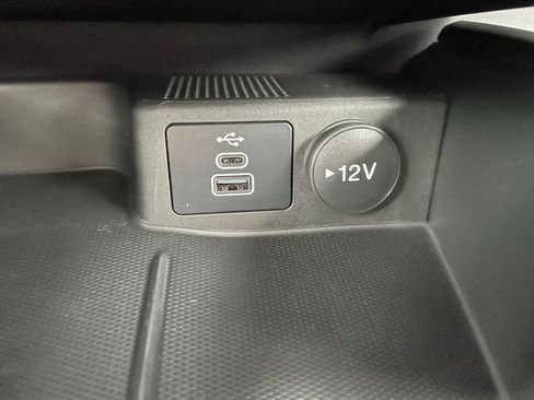 New 2026 Ford Escape SE image 13