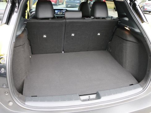 Used 2025 Nissan Kicks SR AWD/4WD image 27