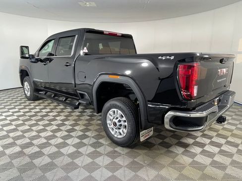 New 2026 GMC Sierra 2500 SLE w/ SLE Value Package; AWD/4WD image 21