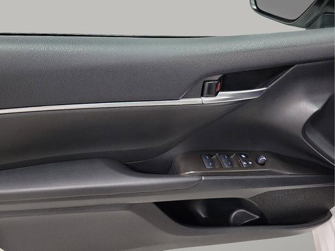 Certified 2024 Toyota Camry SE image 8