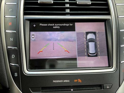 Used 2019 Lincoln Nautilus Reserve image 24