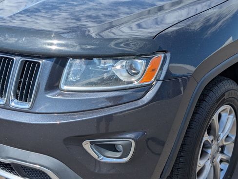 Used 2016 Jeep Grand Cherokee Limited AWD/4WD image 12