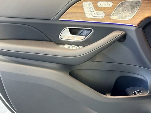 New 2026 Mercedes-Benz GLS 63 AMG 4MATIC image 16