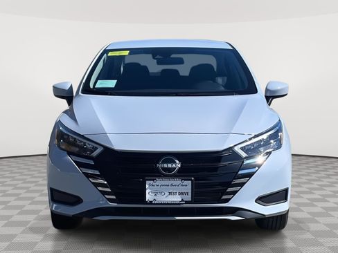 New 2025 Nissan Versa SV w/ Trunk Package FWD image 2