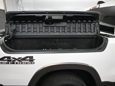 Used 2022 RAM 1500 Limited w/ Off Road Group AWD/4WD image 15