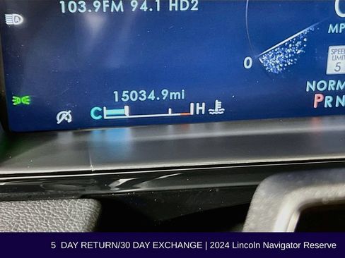 Used 2024 Lincoln Navigator Reserve AWD/4WD image 16
