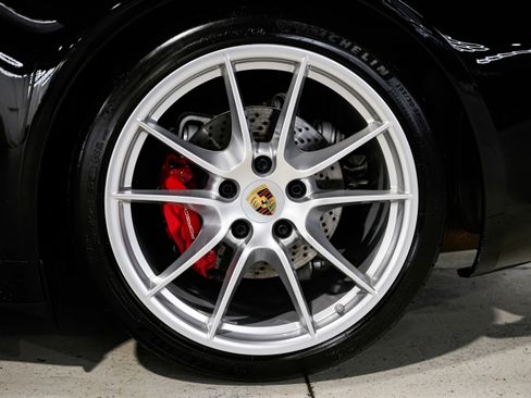 Used 2015 Porsche 911 Carrera S image 46