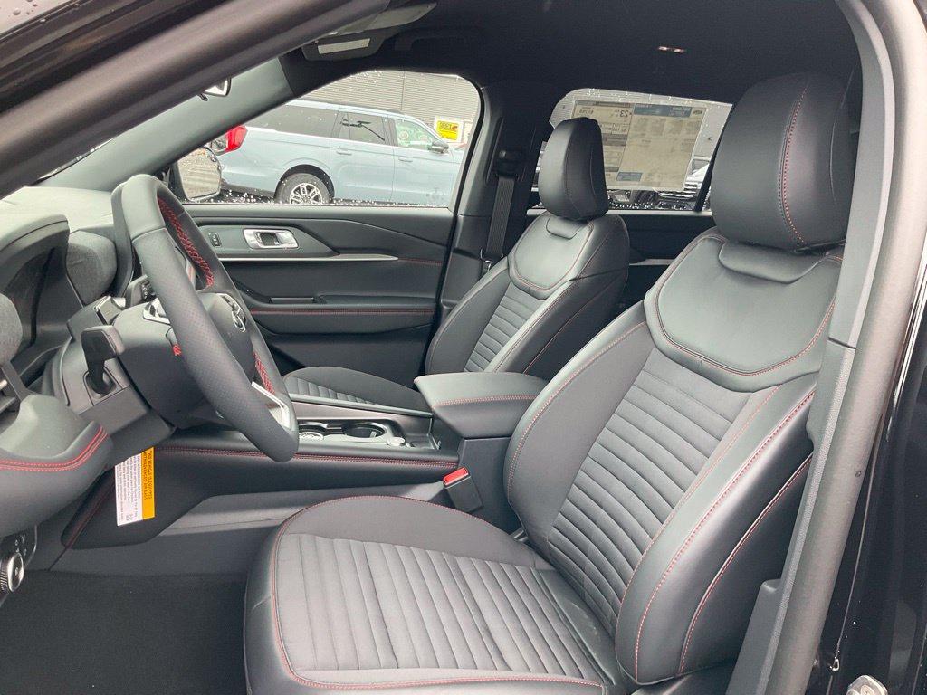 New 2026 Ford Explorer ST-Line AWD/4WD image 14