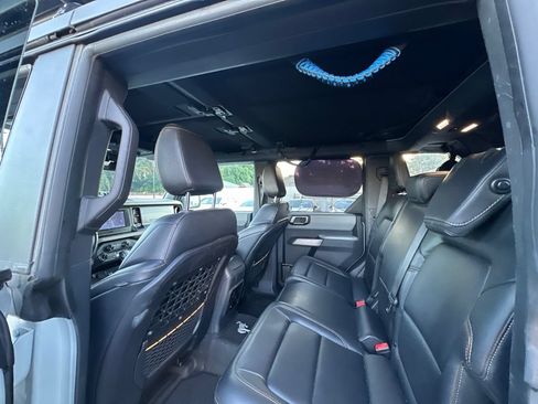 Used 2022 Ford Bronco Badlands AWD/4WD image 7