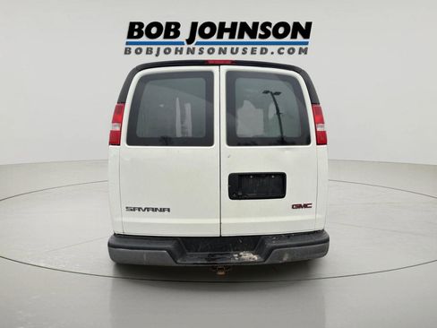 Used 2020 GMC Savana 2500 w/ Driver Convenience Package RWD image 4